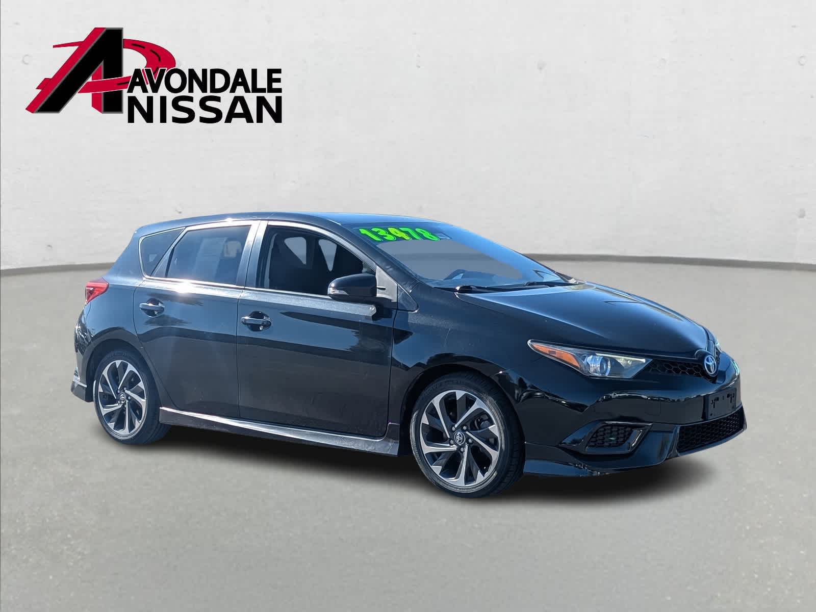 Thumbnail: 2017 Toyota Corolla iM - 8