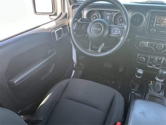 Thumbnail: 2019 Jeep Wrangler - 17
