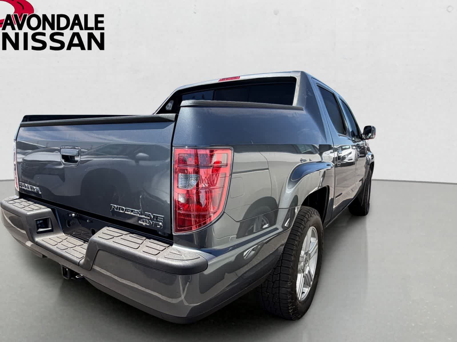 Thumbnail: 2011 Honda Ridgeline - 3