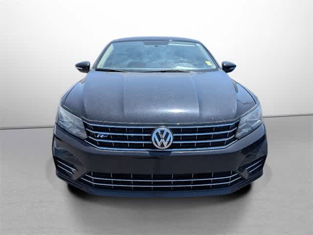 Thumbnail: 2018 Volkswagen Passat - 2