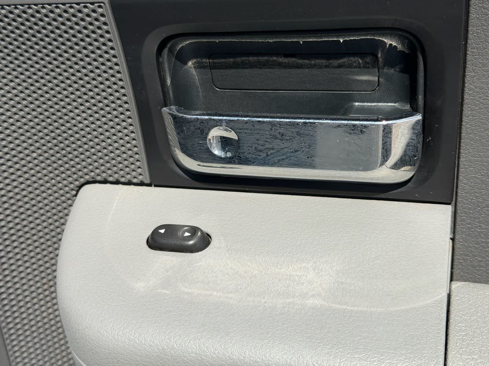 Thumbnail: 2008 Ford Econoline - 14