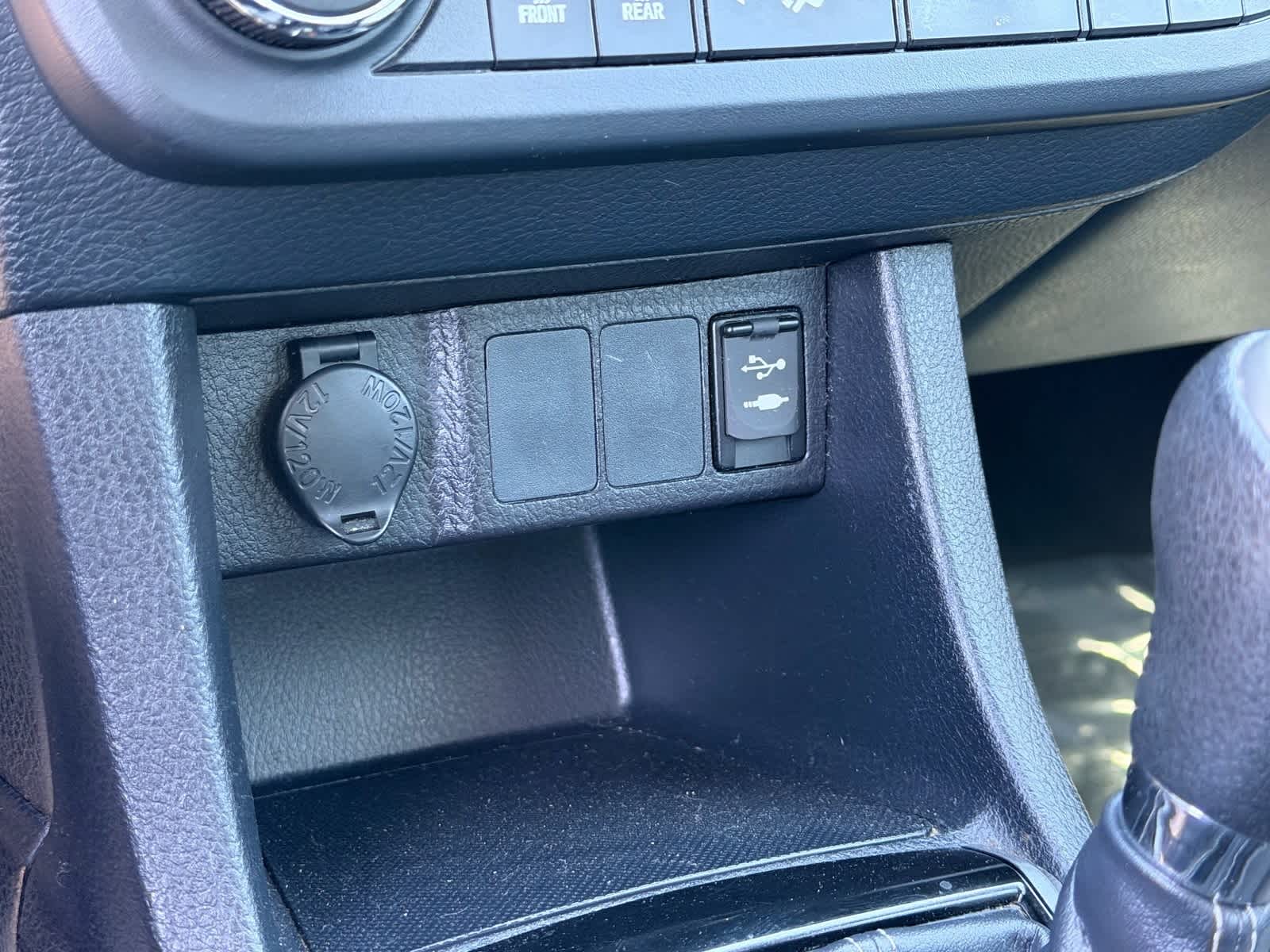 Thumbnail: 2016 Toyota Corolla - 25