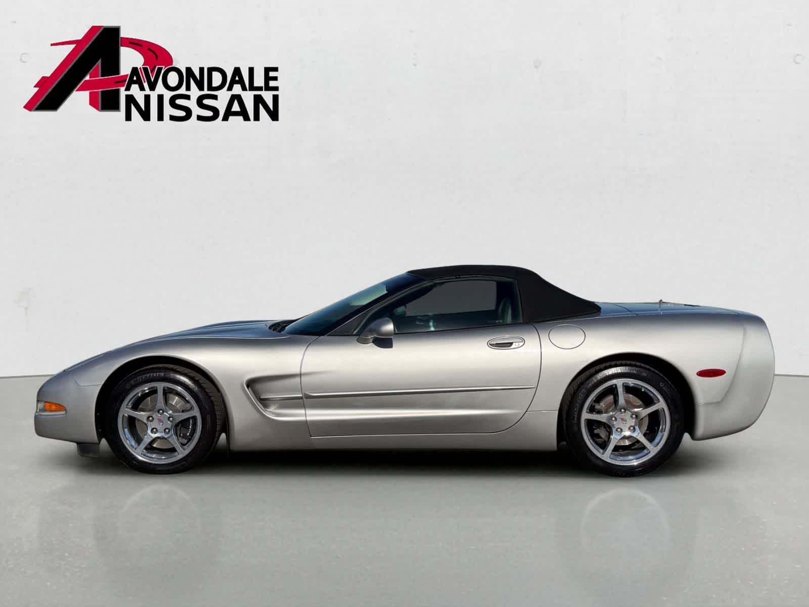 Thumbnail: 2004 Chevrolet Corvette - 3