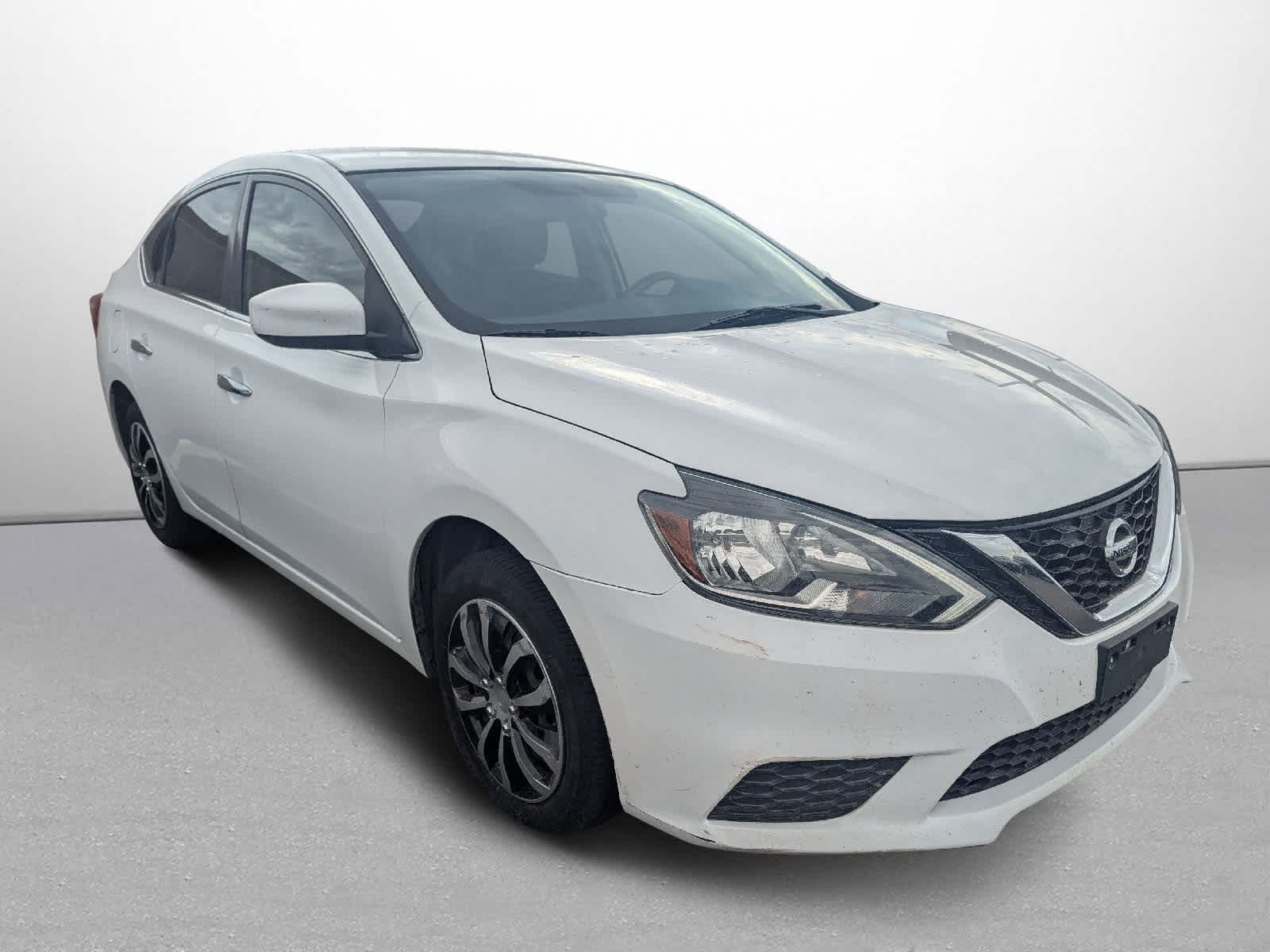 Thumbnail: 2019 Nissan Sentra - 8