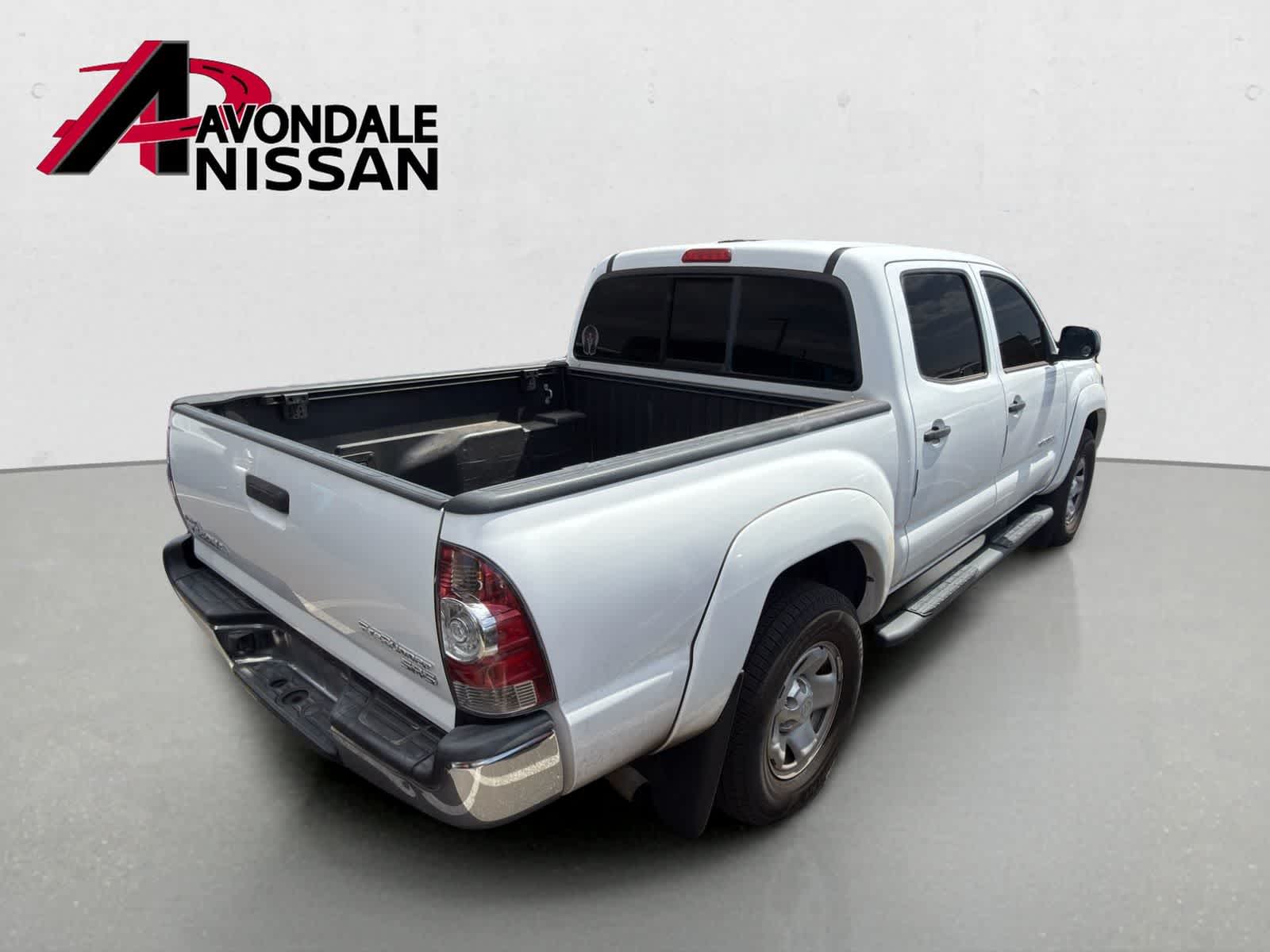 Thumbnail: 2014 Toyota Tacoma - 3
