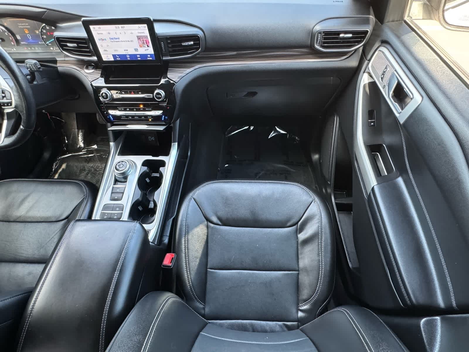 Thumbnail: 2022 Ford Explorer - 15