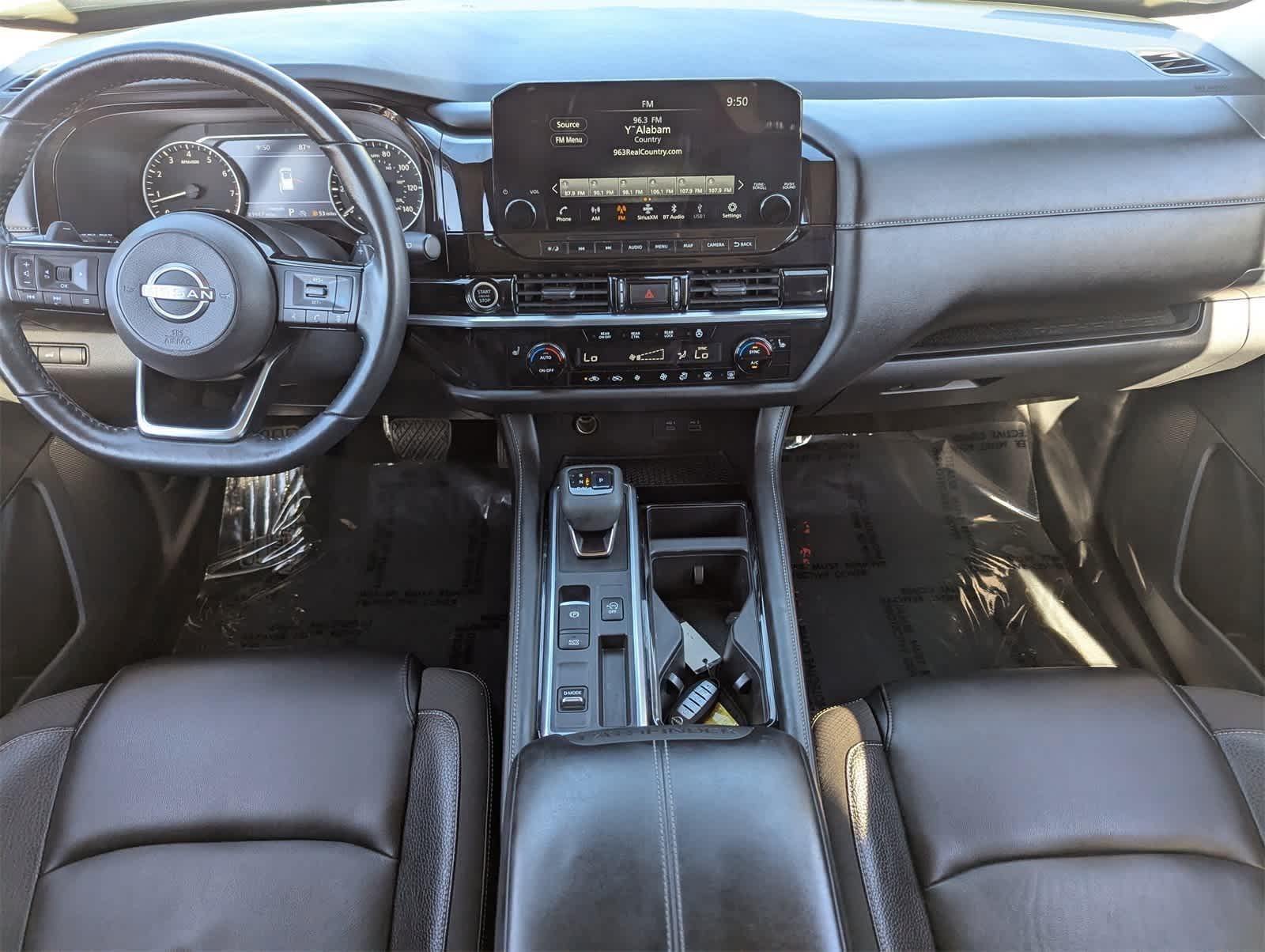 Thumbnail: 2022 Nissan Pathfinder - 16