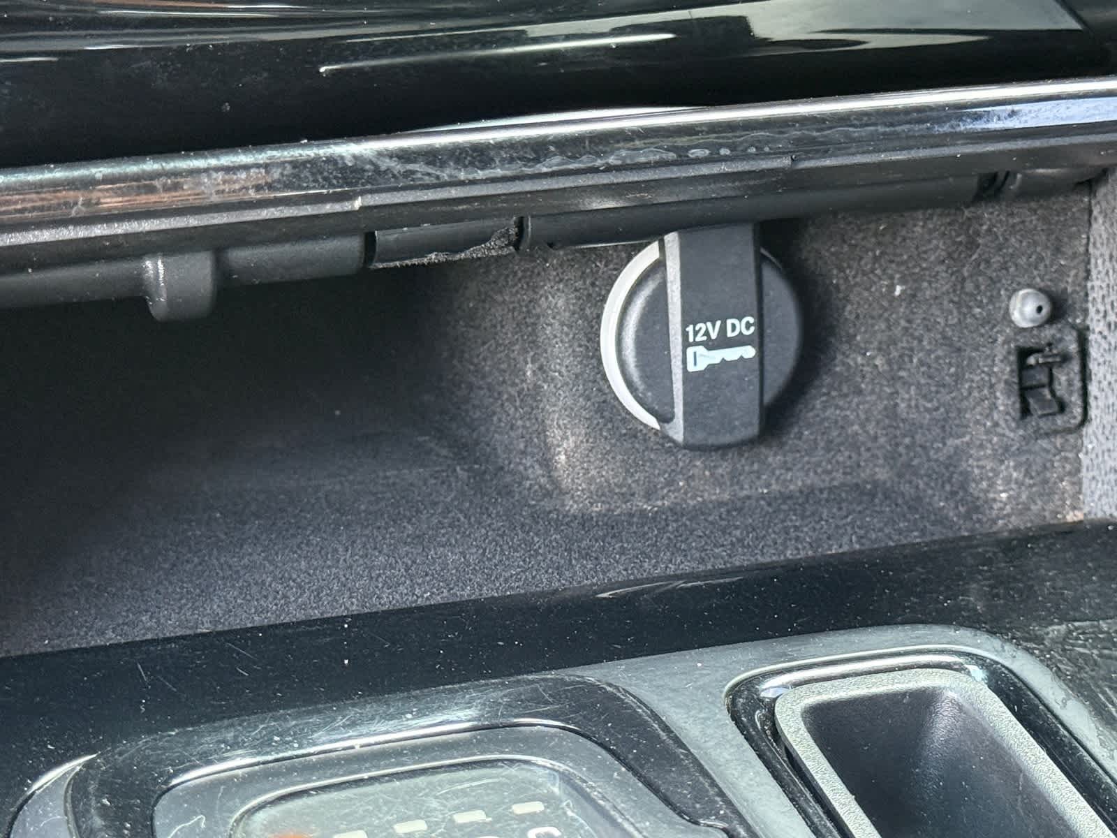 Thumbnail: 2018 Chrysler 300 - 22