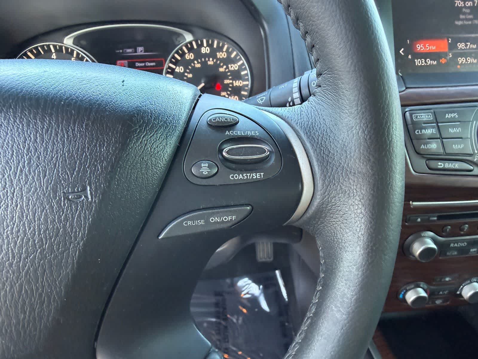 Thumbnail: 2018 Nissan Pathfinder - 22