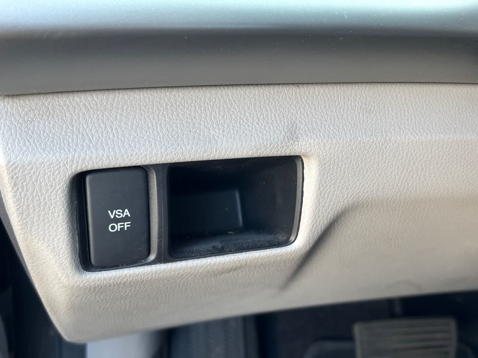 Thumbnail: 2010 Honda Accord - 17