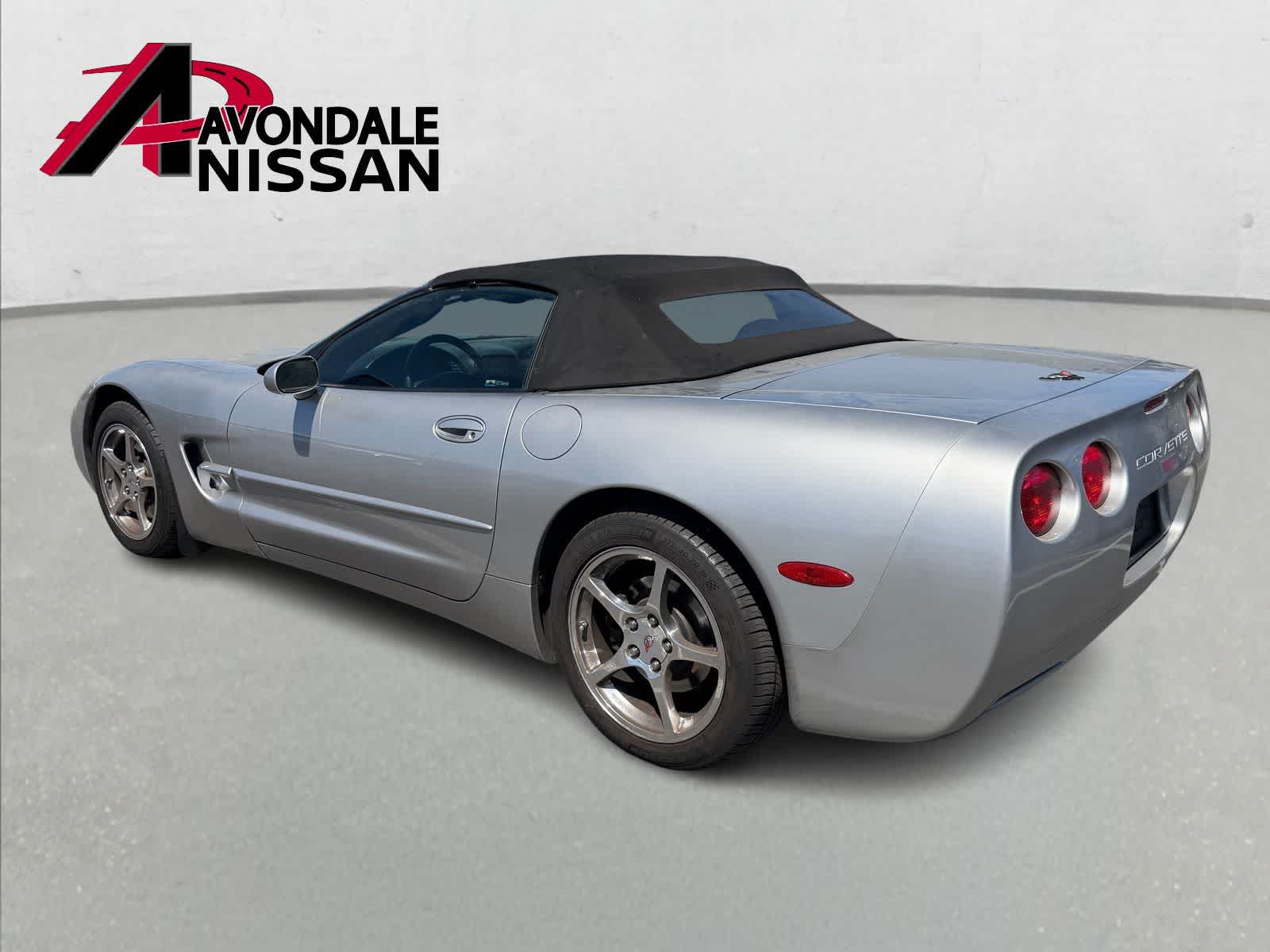 Thumbnail: 2004 Chevrolet Corvette - 3