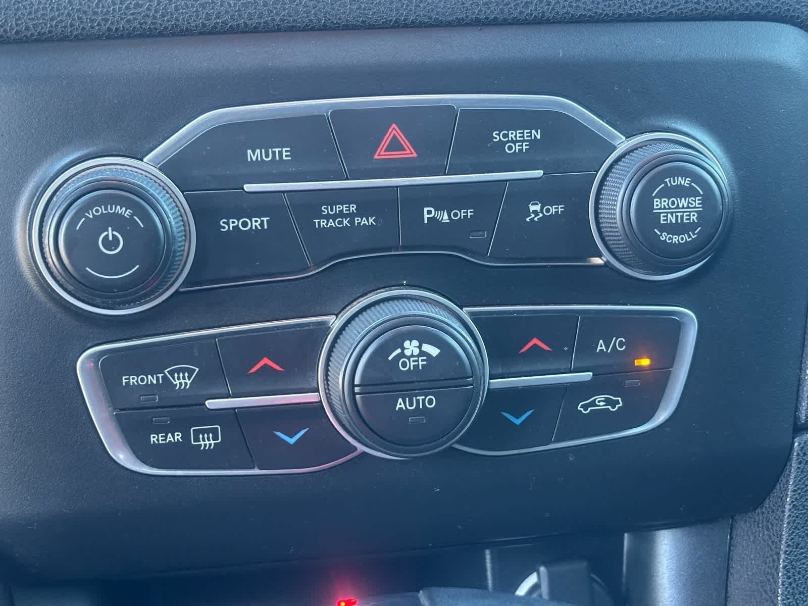 Thumbnail: 2023 Dodge Charger - 26