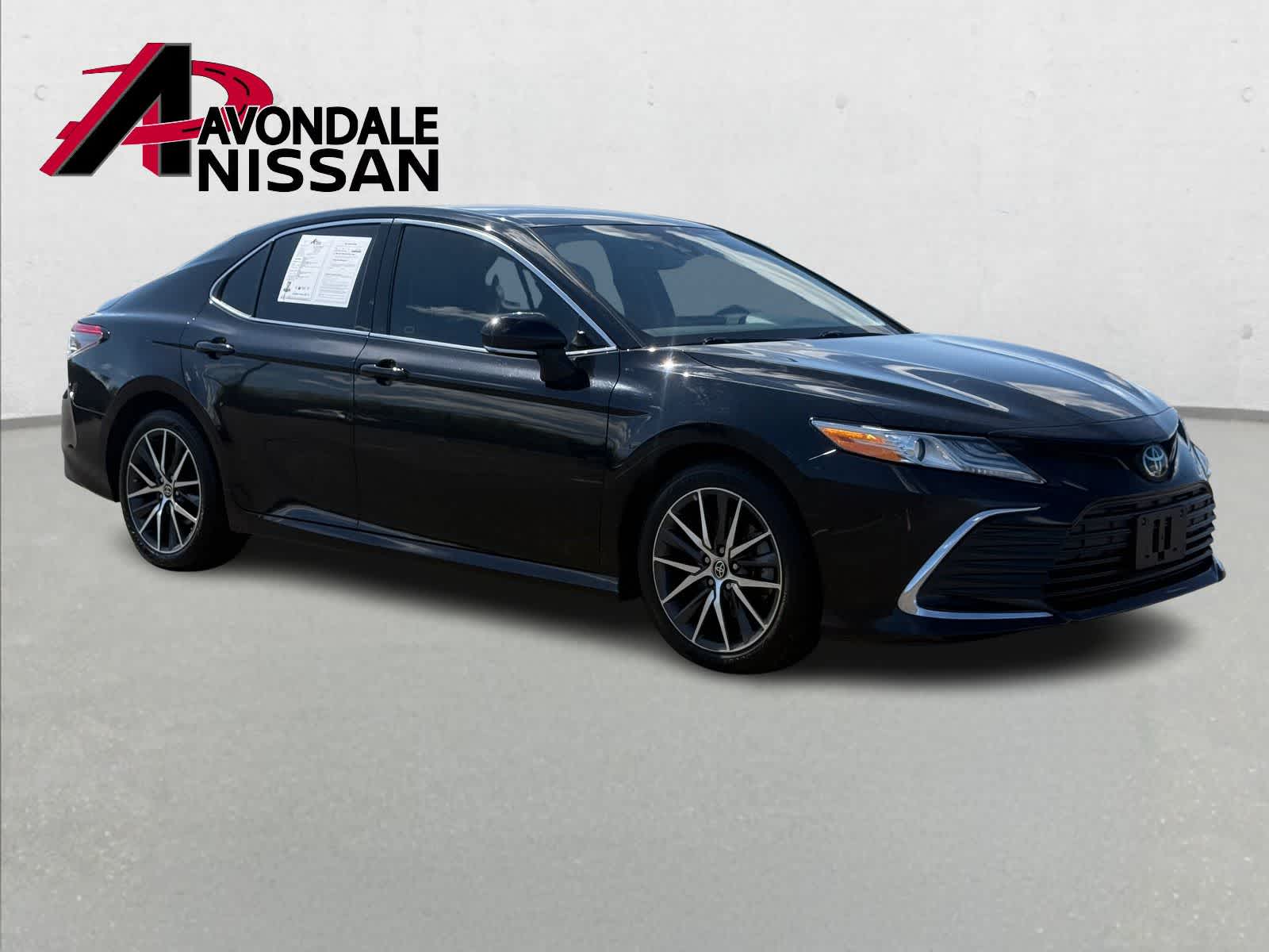 Thumbnail: 2023 Toyota Camry - 9