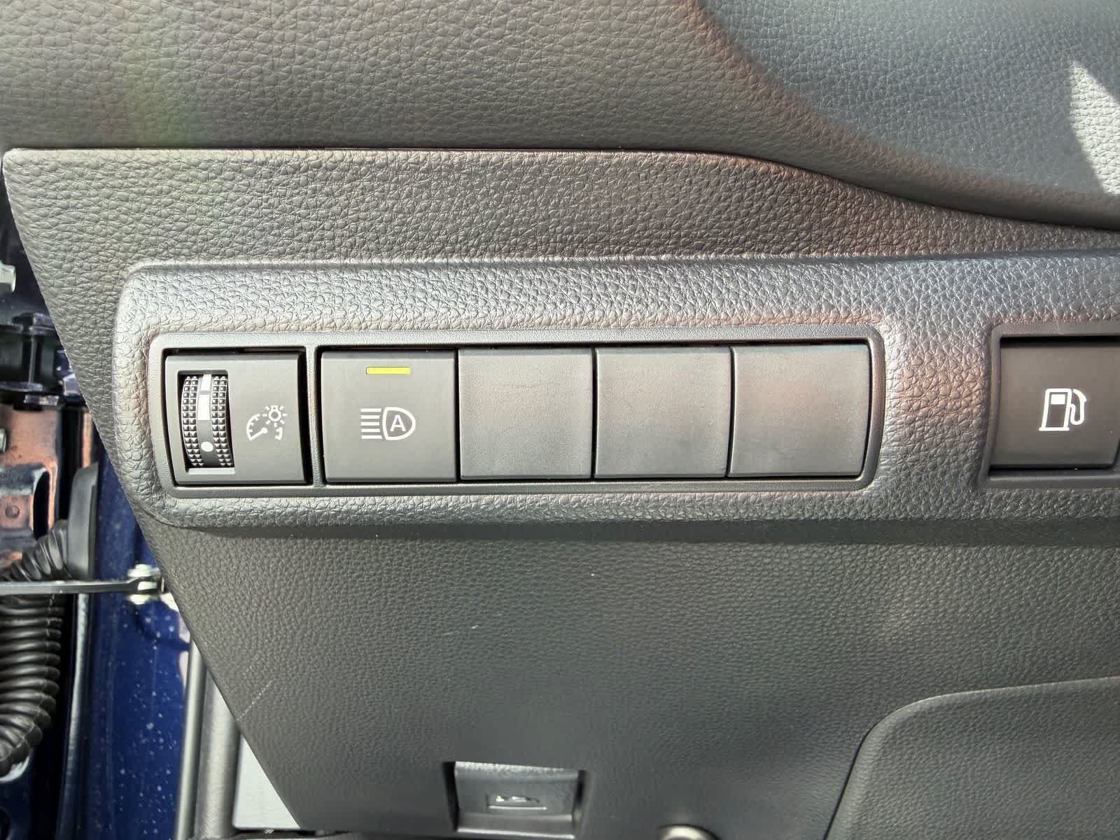 Thumbnail: 2022 Toyota Corolla - 15