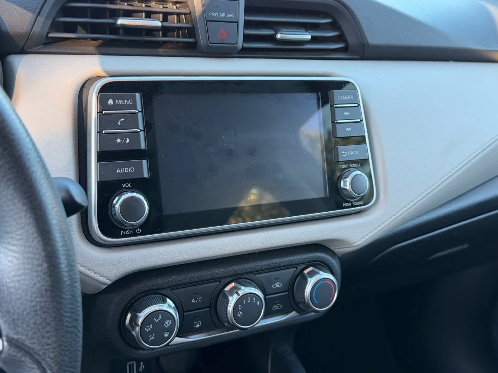 Thumbnail: 2022 Nissan Versa - 8