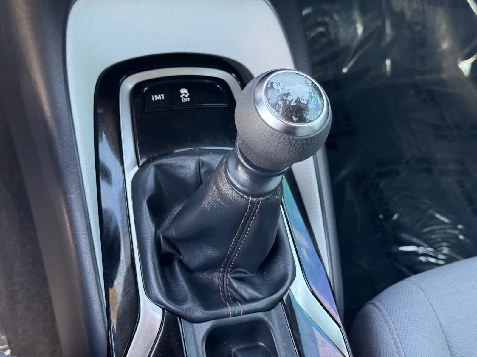 Thumbnail: 2021 Toyota Corolla - 28