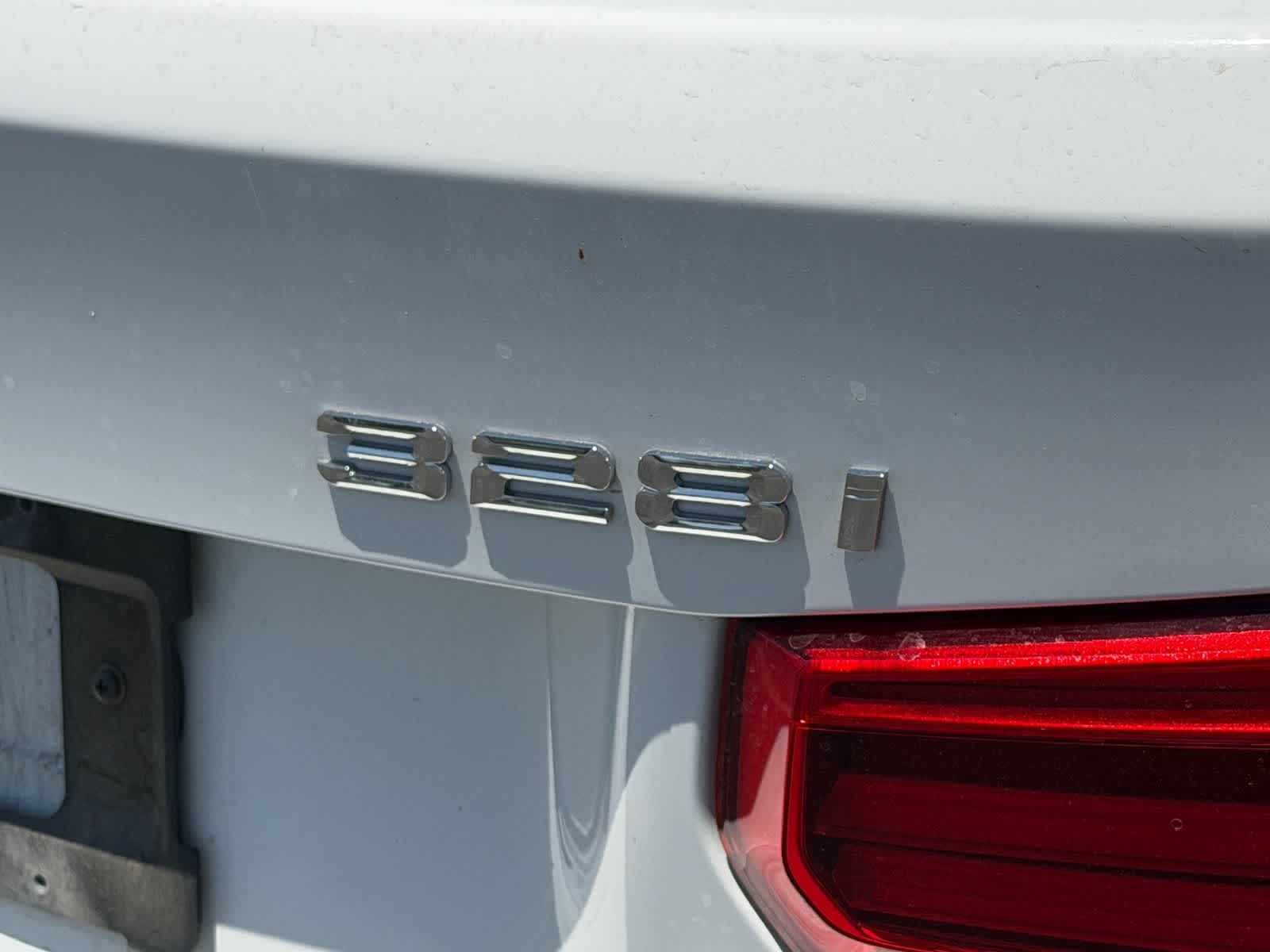 Thumbnail: 2016 BMW 3 Series - 6