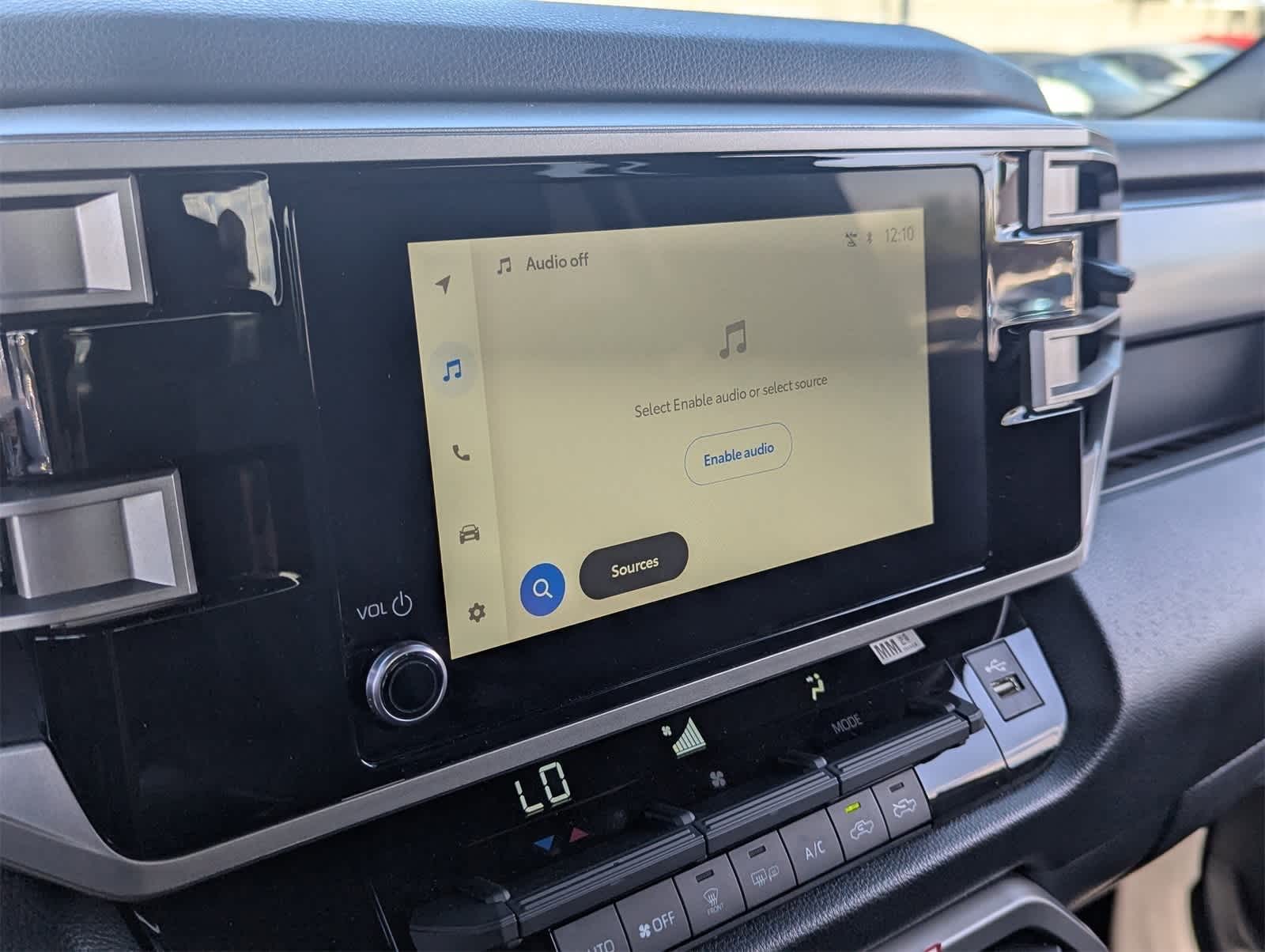 Thumbnail: 2025 Toyota Tundra - 25