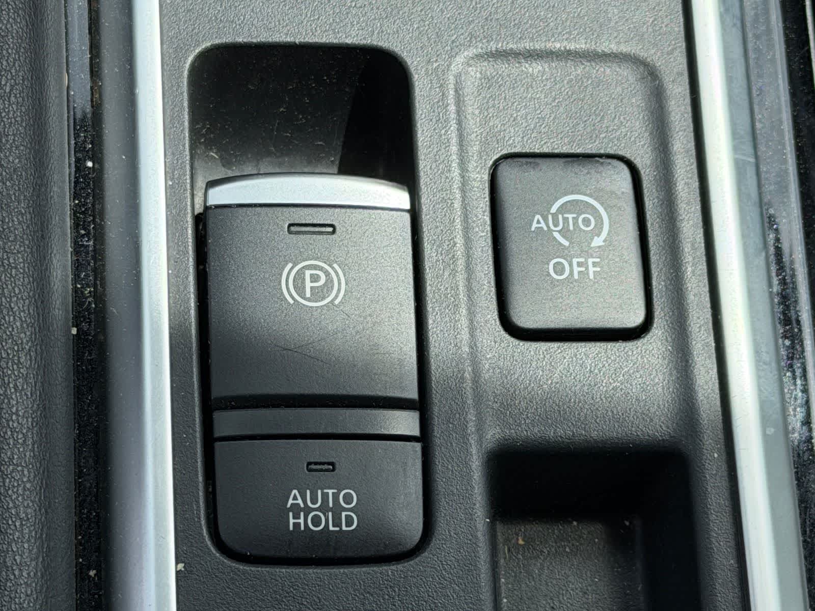 Thumbnail: 2025 Nissan Pathfinder - 13