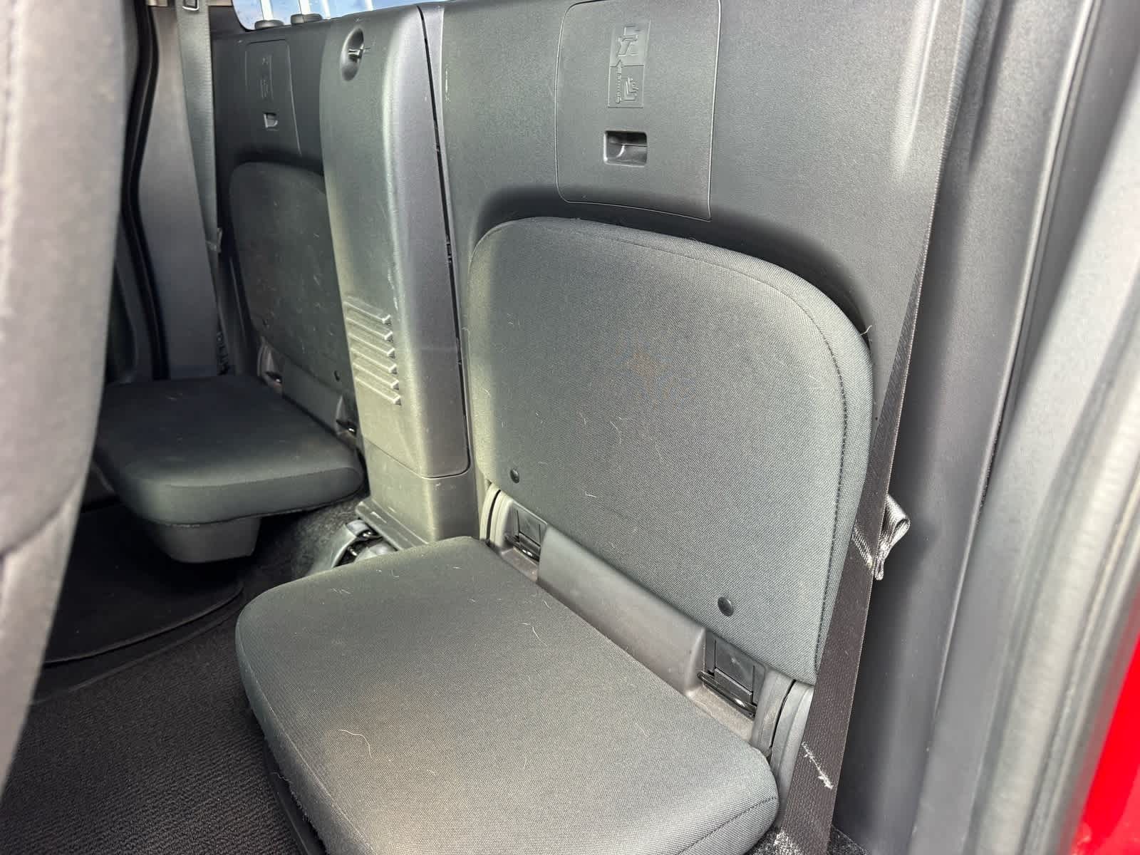 Thumbnail: 2022 Nissan Frontier - 14