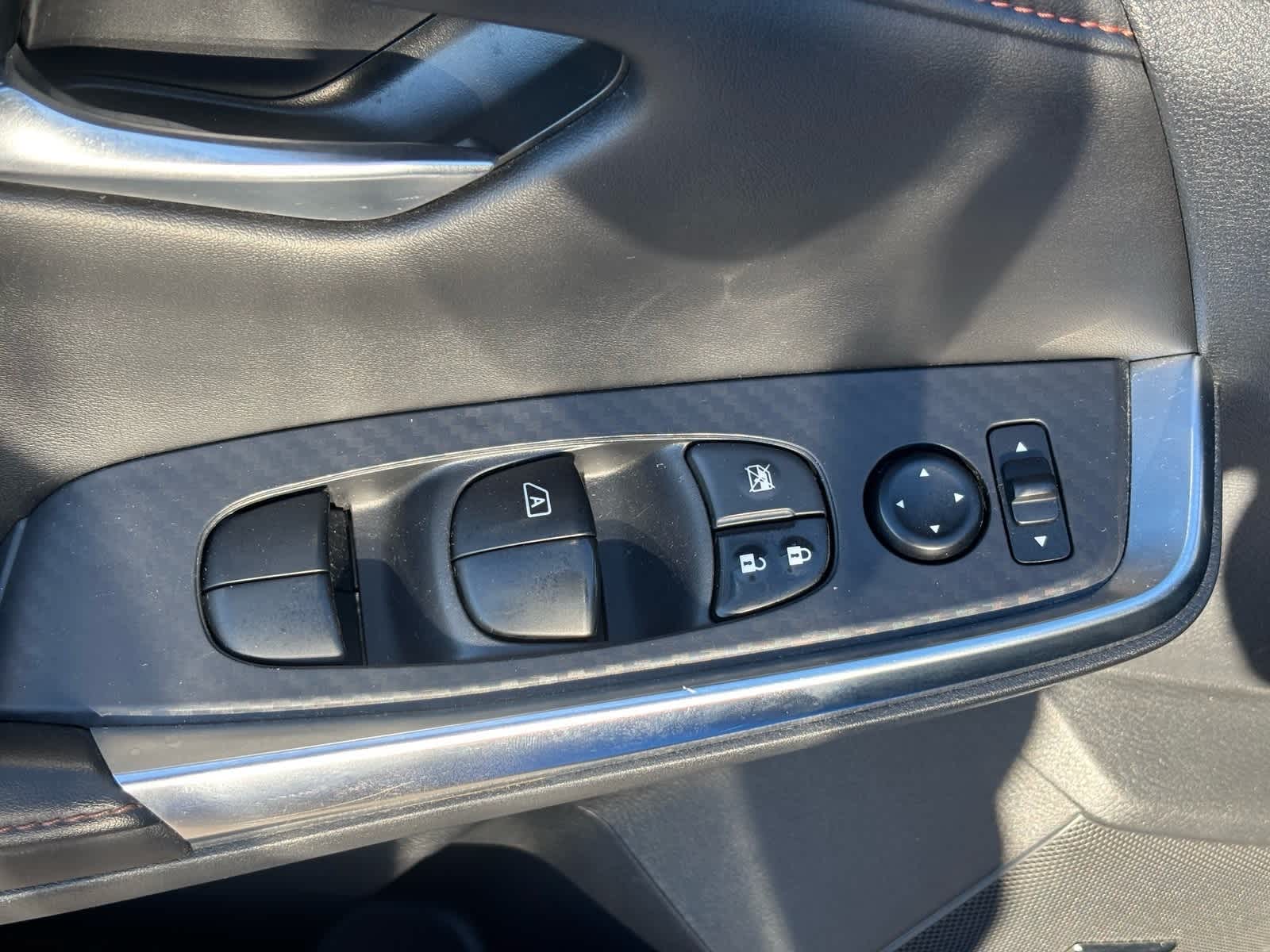 Thumbnail: 2021 Nissan Sentra - 18