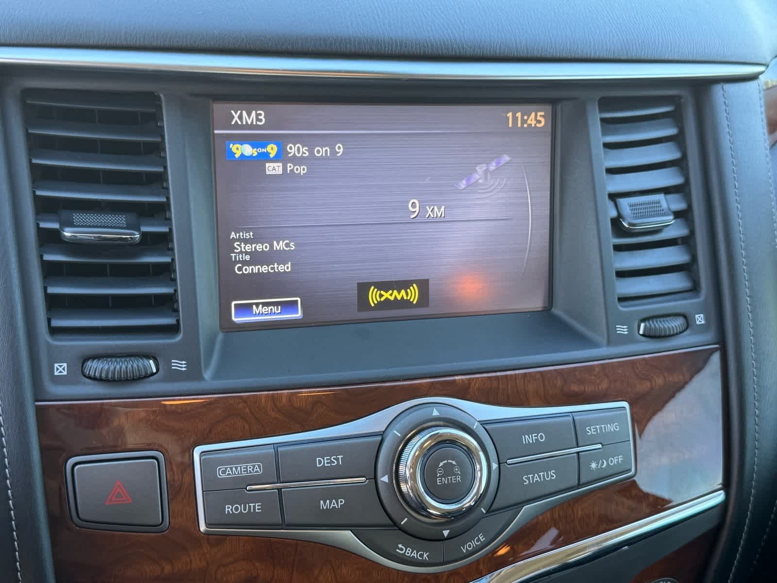 Thumbnail: 2015 INFINITI QX80 - 25