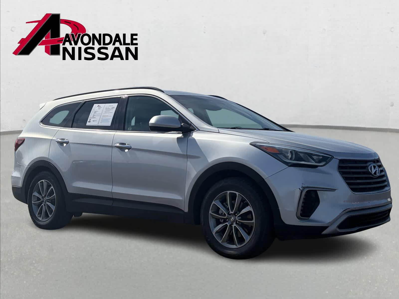 Thumbnail: 2017 Hyundai Santa Fe - 9