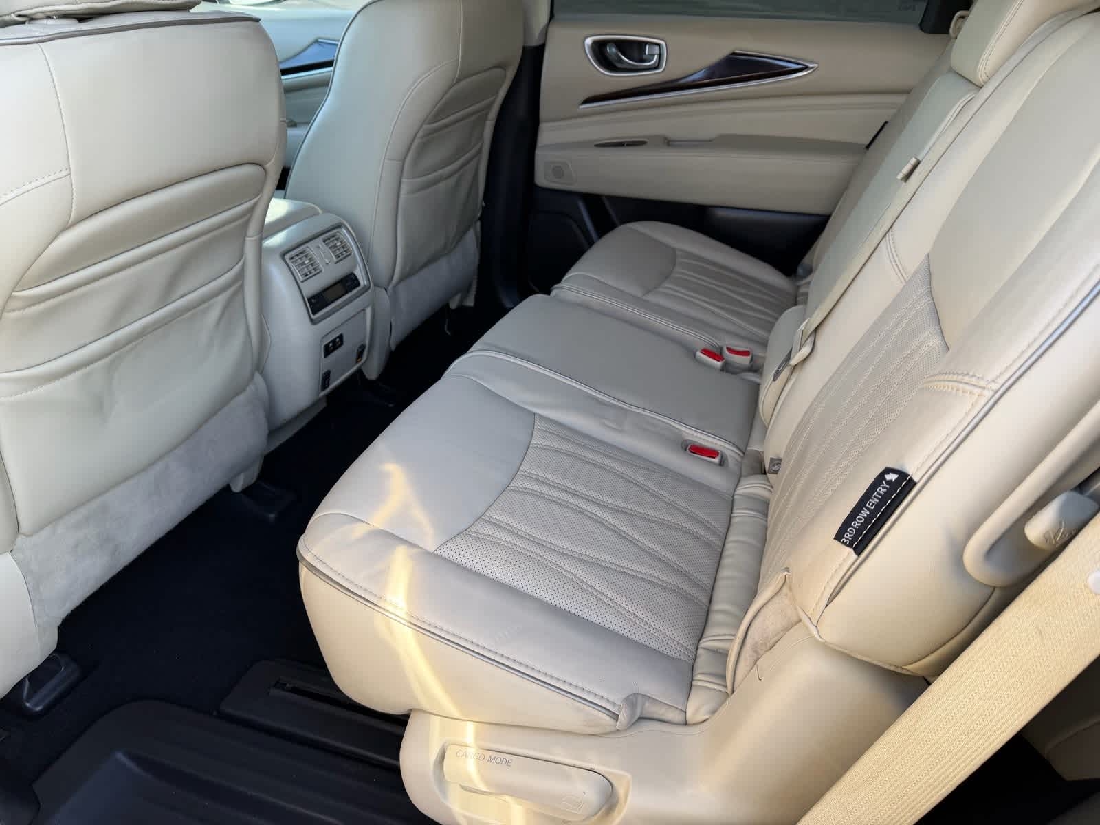 Thumbnail: 2020 INFINITI QX60 - 18