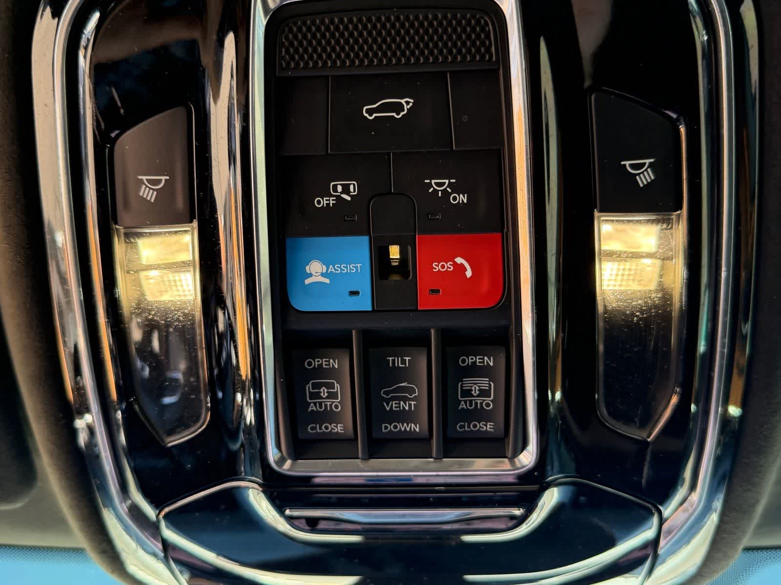 Thumbnail: 2023 Jeep Grand Cherokee - 26