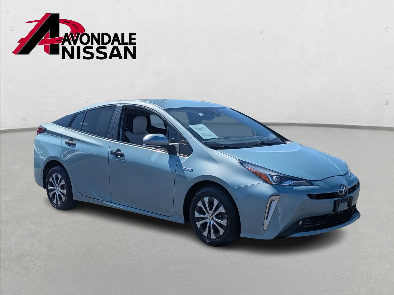 Thumbnail: 2022 Toyota Prius - 8