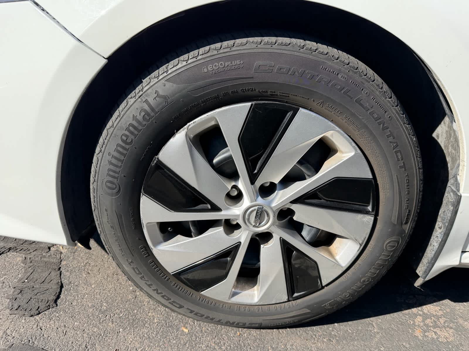 Thumbnail: 2020 Nissan Altima - 6