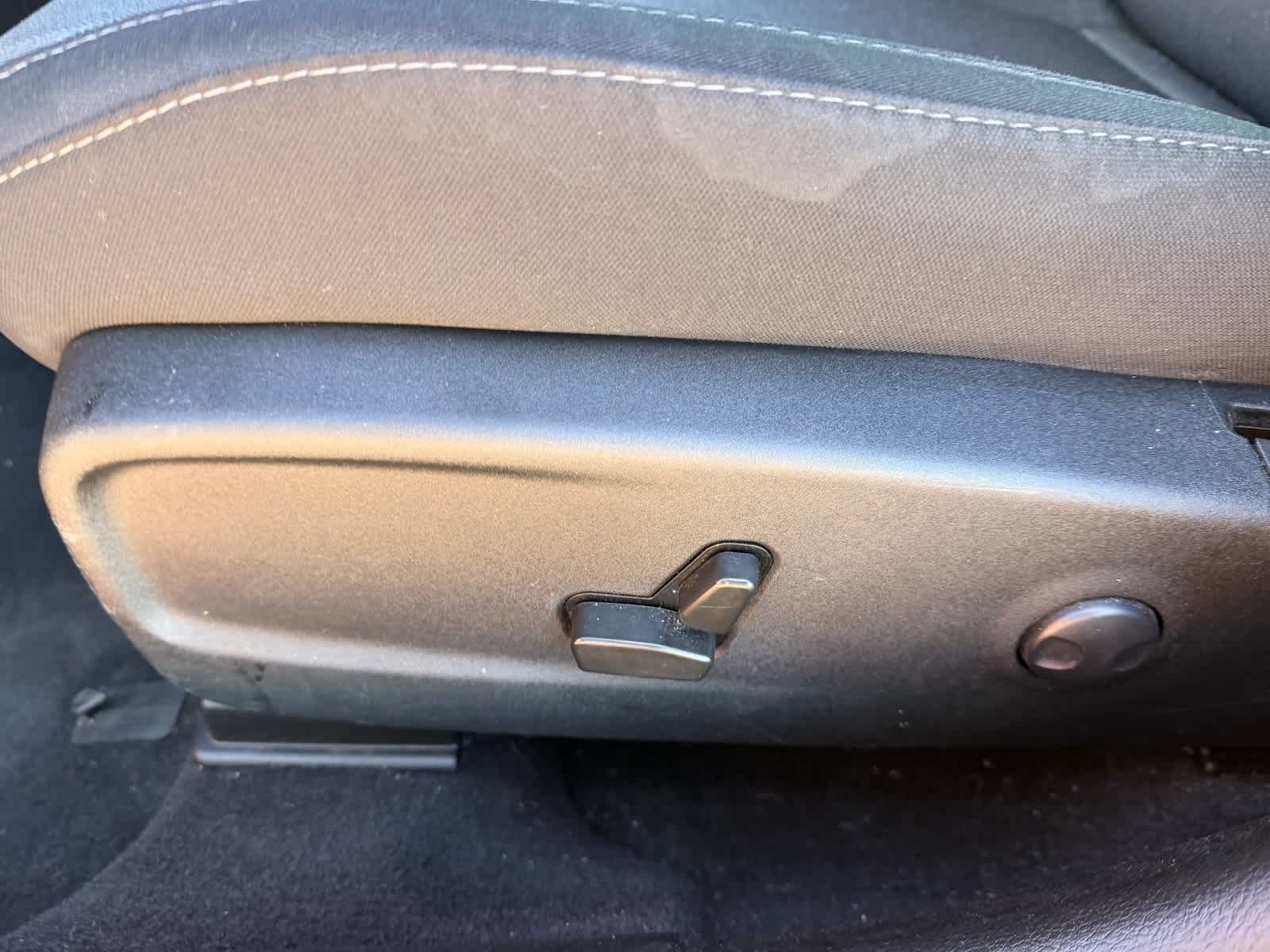 Thumbnail: 2022 Dodge Charger - 17