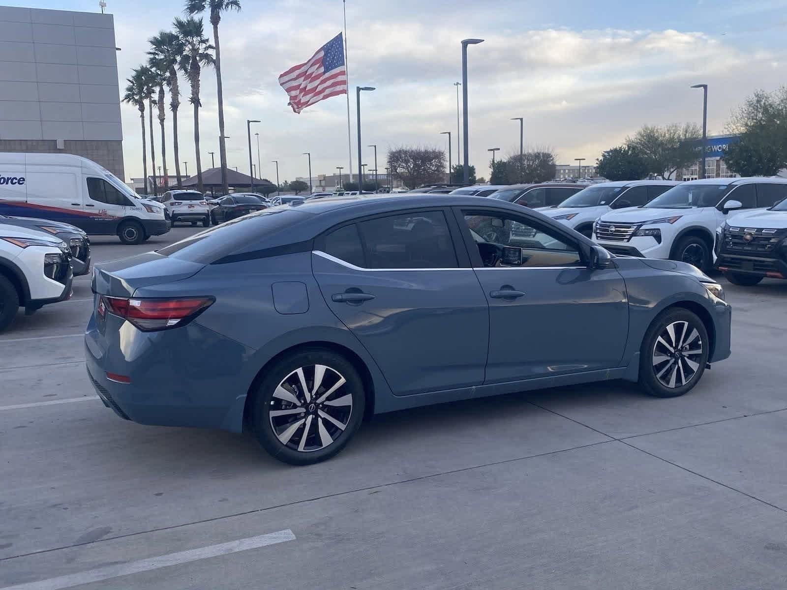 Thumbnail: 2025 Nissan Sentra - 6