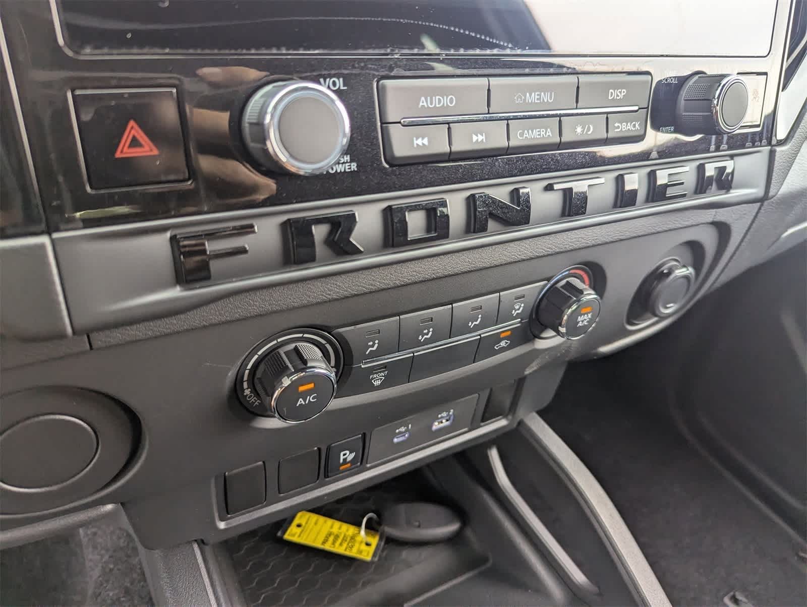 Thumbnail: 2026 Nissan Frontier - 21