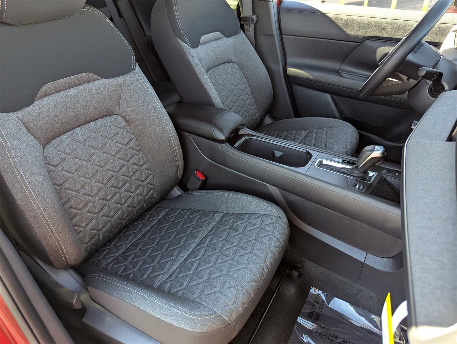 Thumbnail: 2026 Nissan Kicks - 12