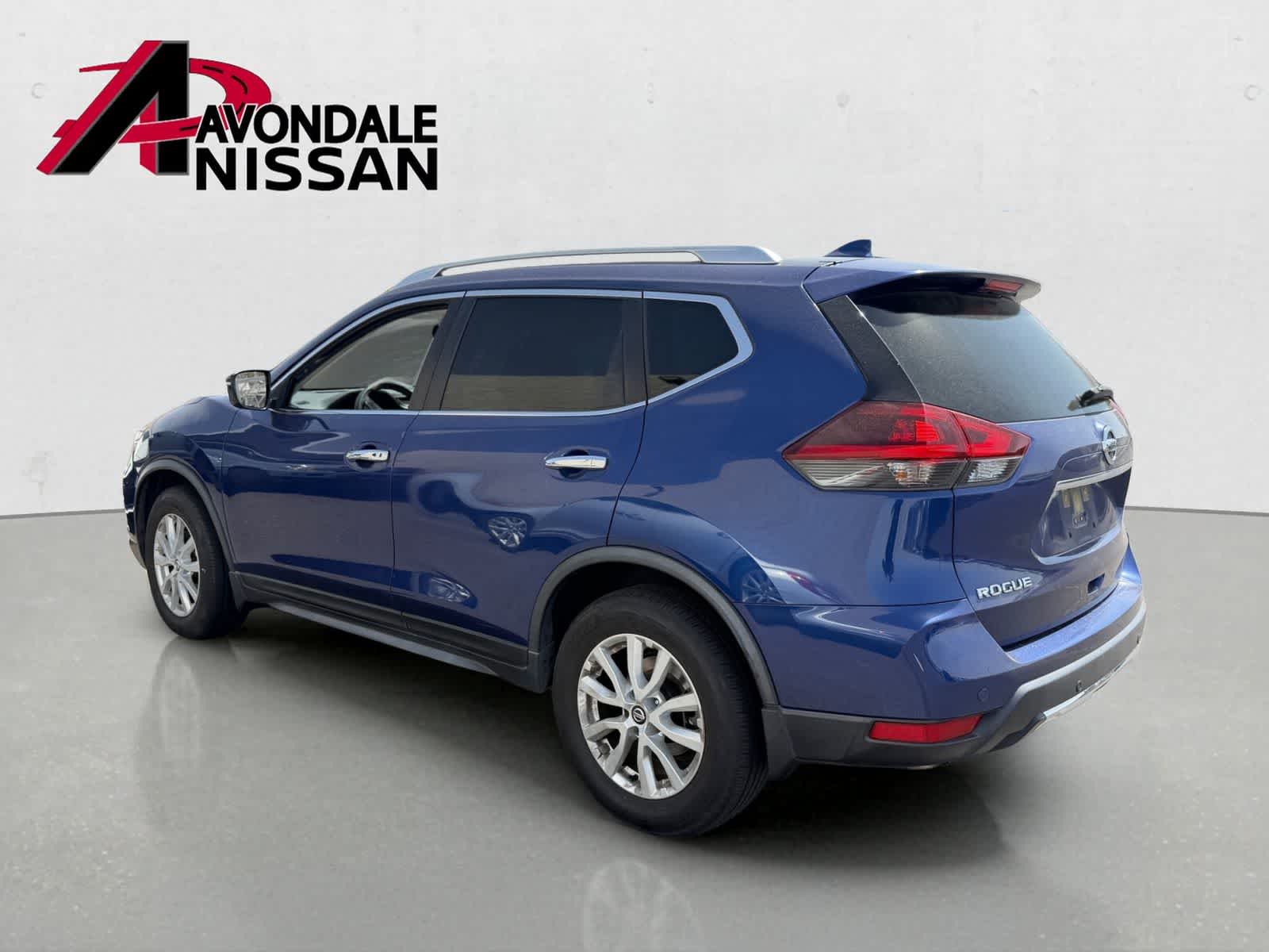 Thumbnail: 2019 Nissan Rogue - 3