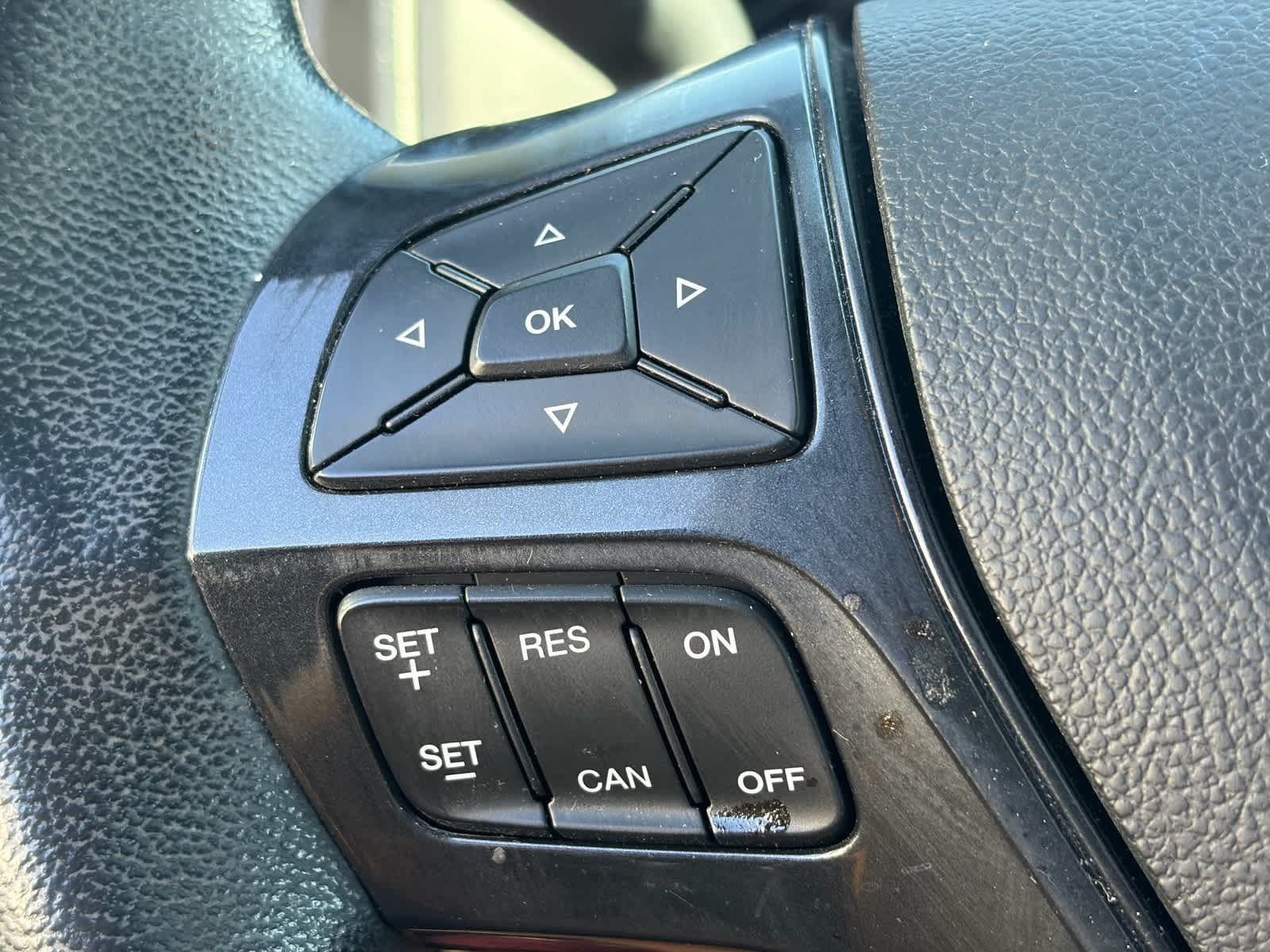 Thumbnail: 2019 Ford Explorer - 14