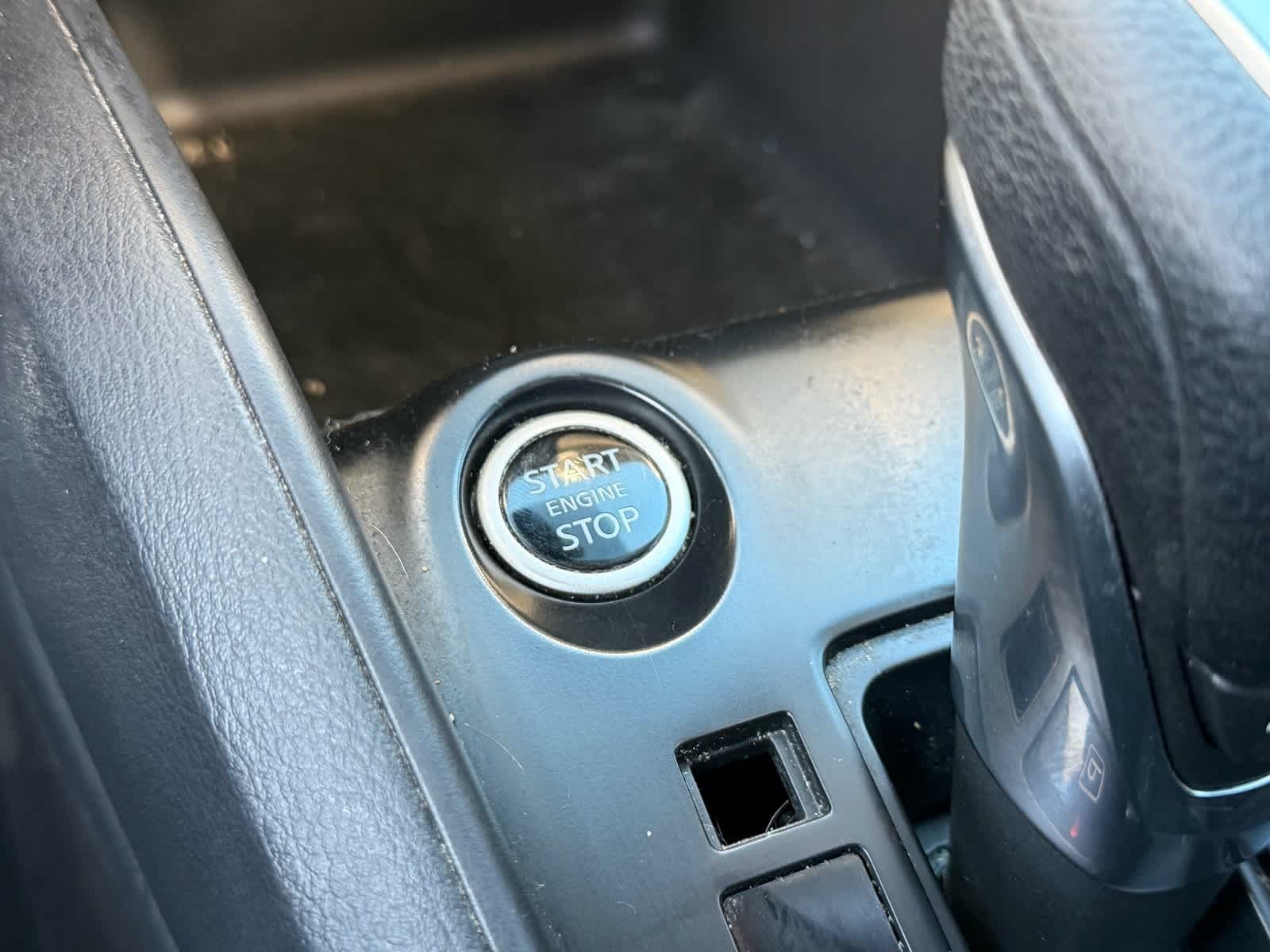 Thumbnail: 2023 Nissan Kicks - 12