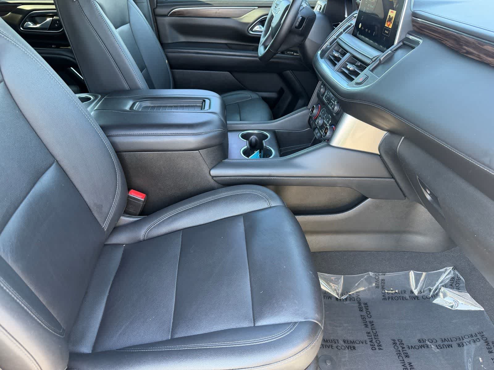 Thumbnail: 2022 Chevrolet Suburban - 12