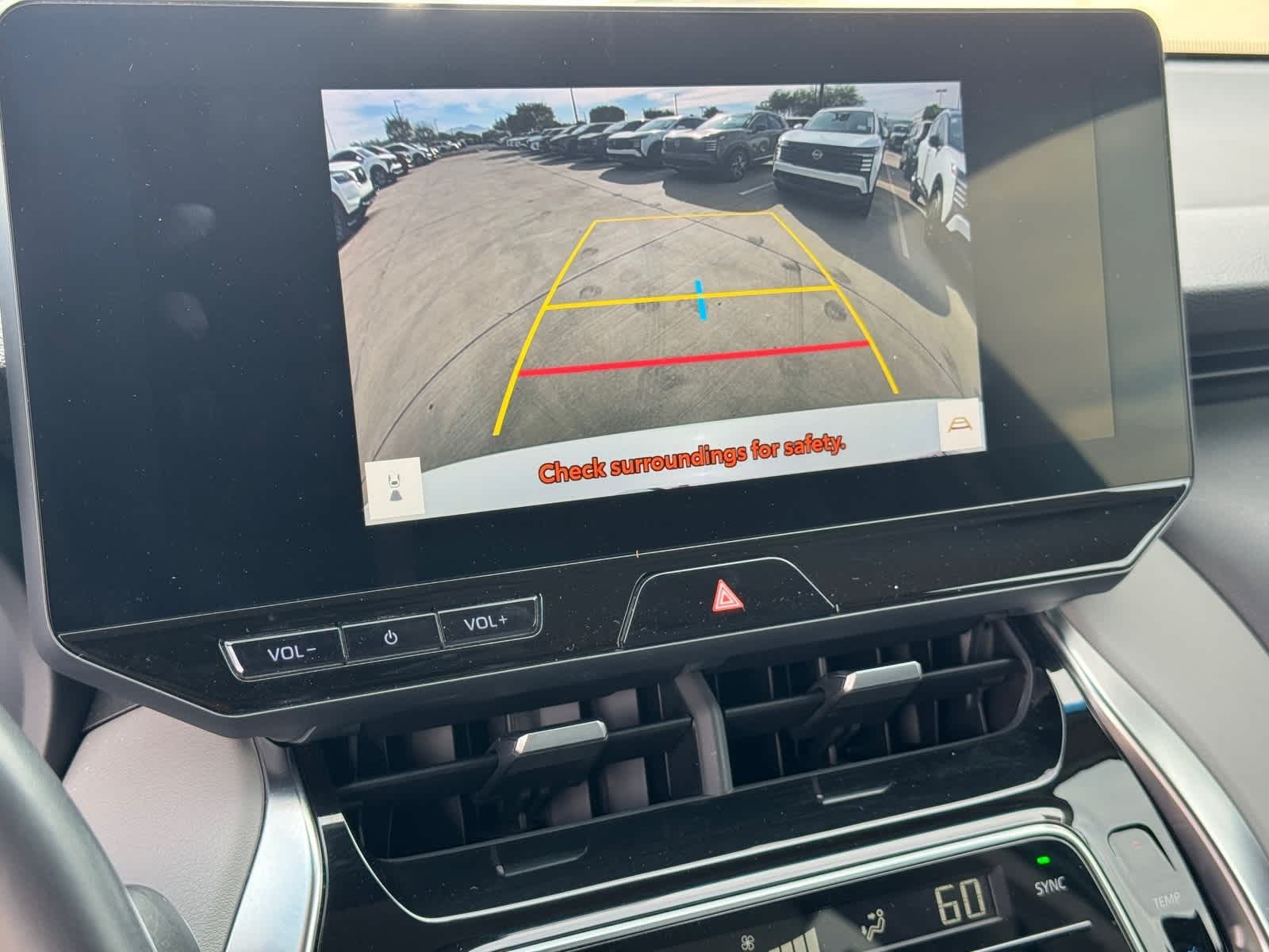 Thumbnail: 2023 Toyota Venza - 25