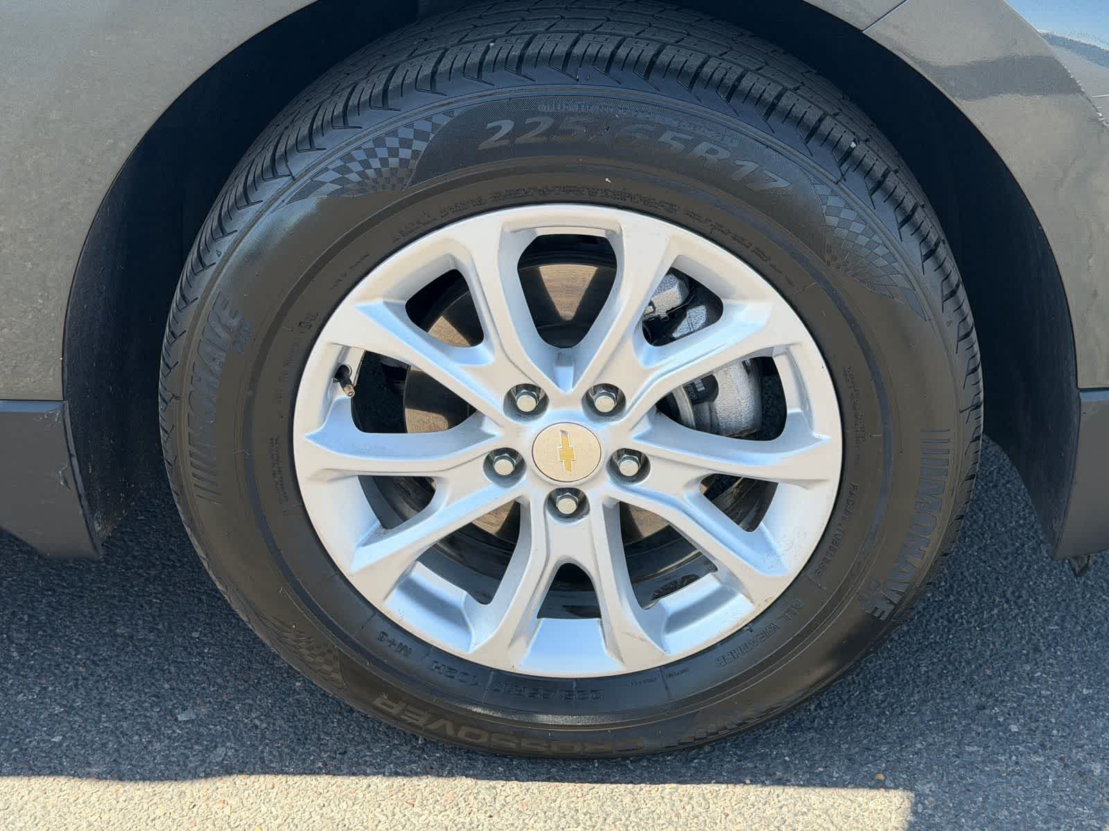 Thumbnail: 2019 Chevrolet Equinox - 10