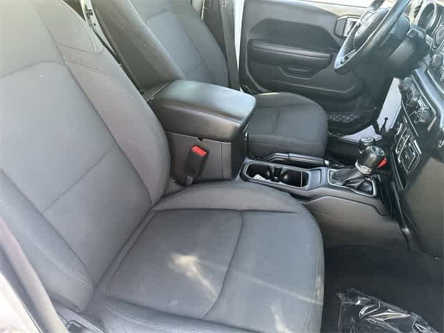 Thumbnail: 2019 Jeep Wrangler - 12