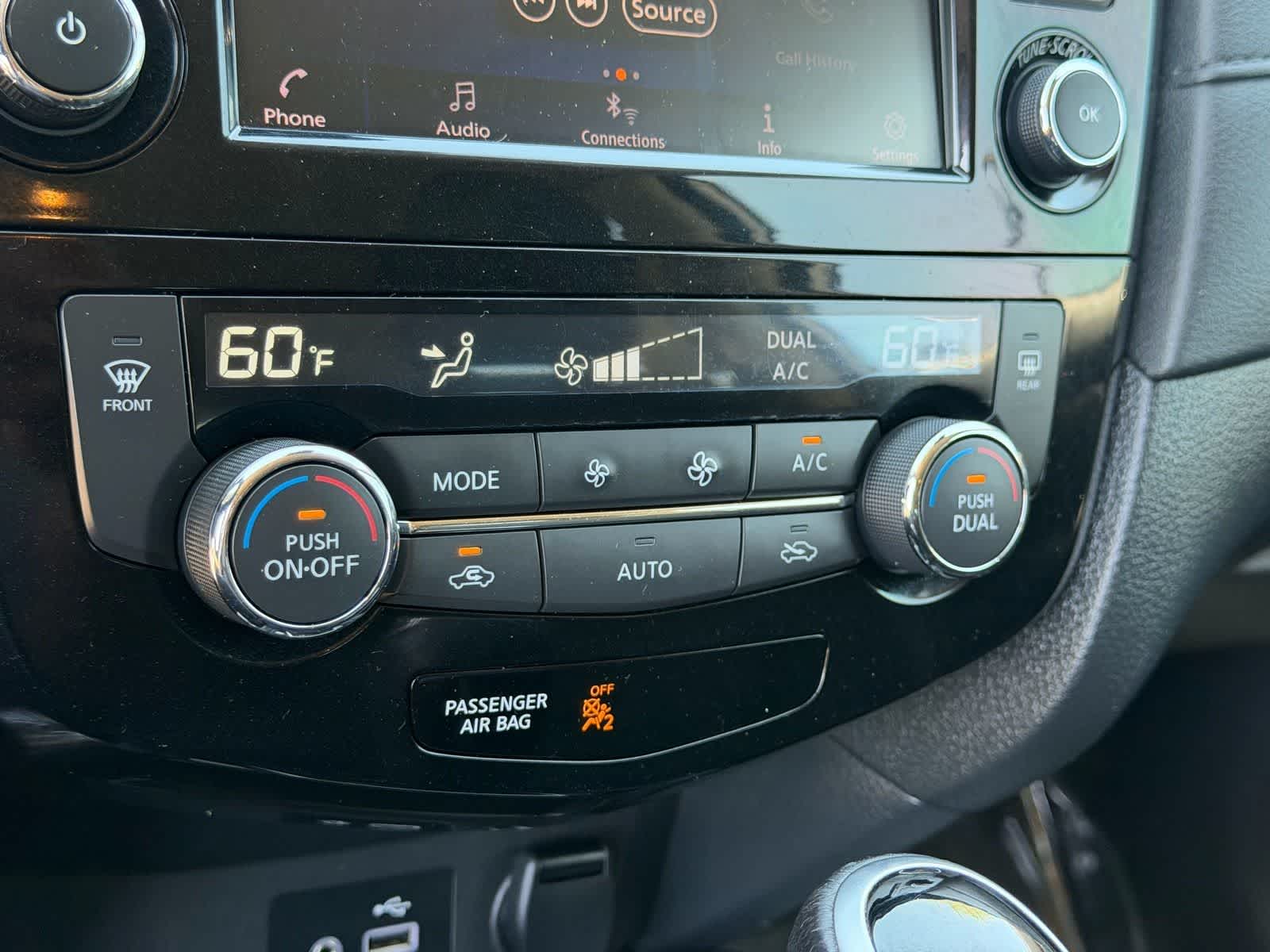 Thumbnail: 2020 Nissan Rogue - 21