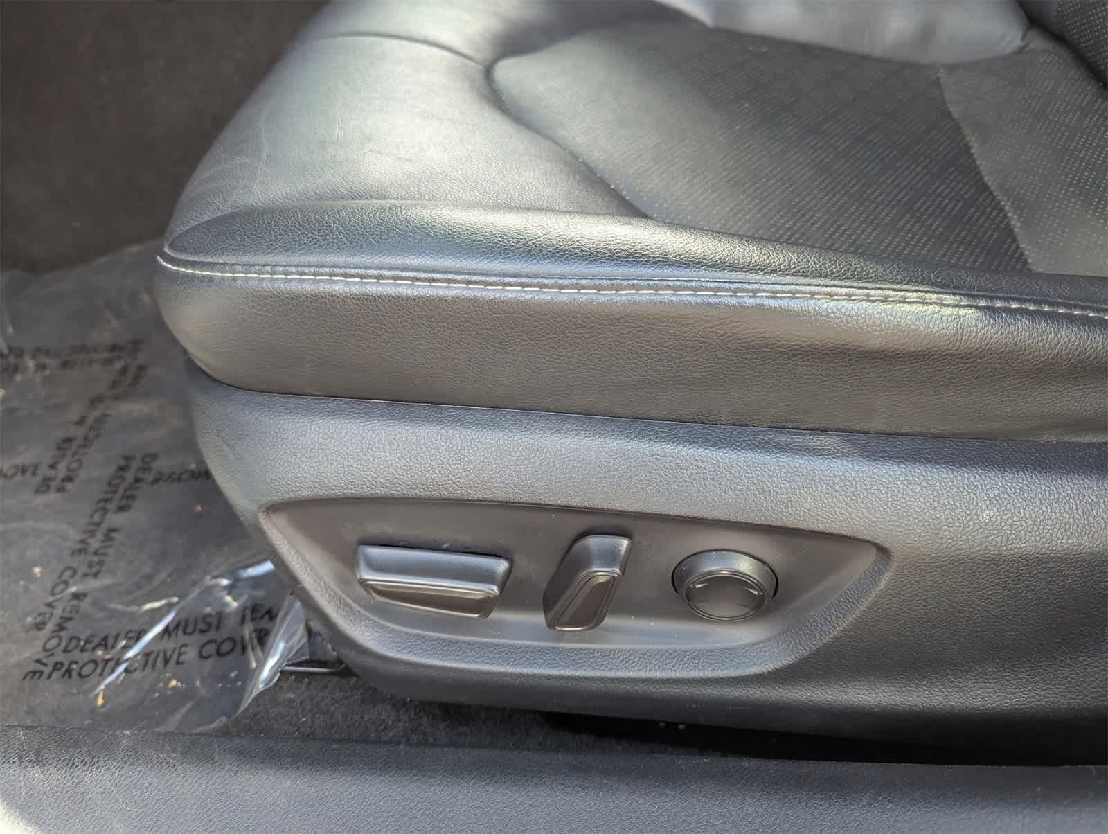 Thumbnail: 2023 Toyota Camry - 23