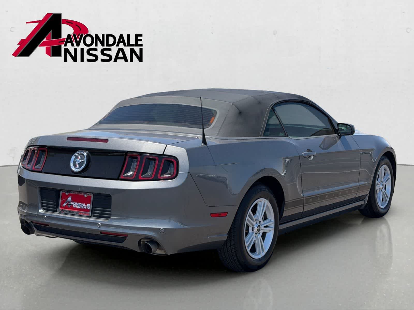 Thumbnail: 2013 Ford Mustang - 5