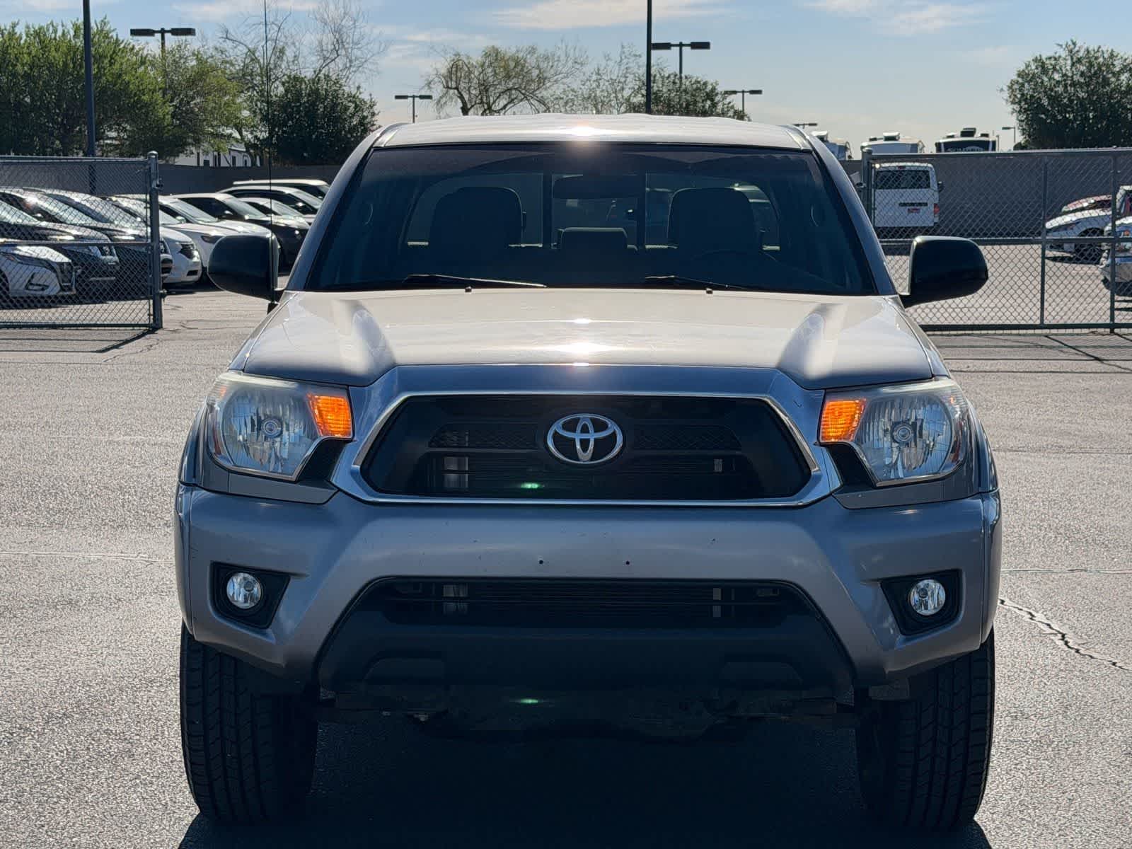 Thumbnail: 2015 Toyota Tacoma - 27