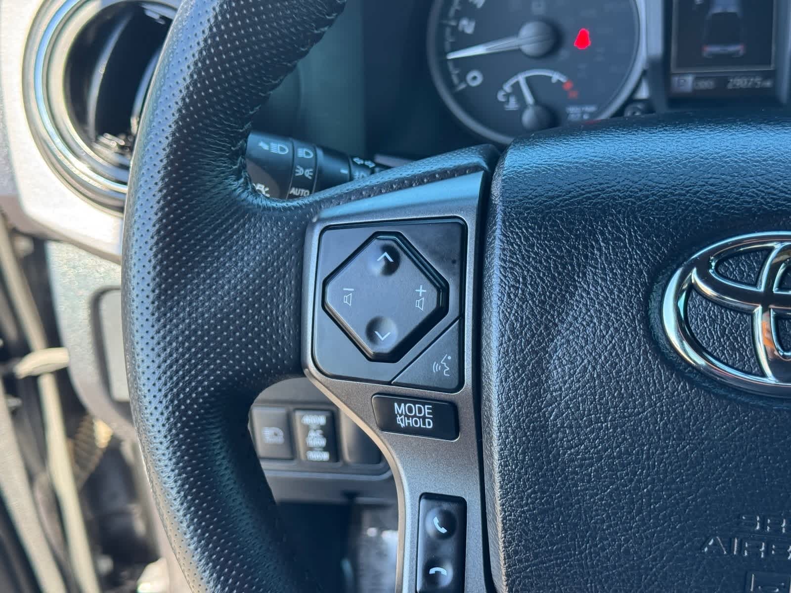 Thumbnail: 2023 Toyota Tacoma - 21