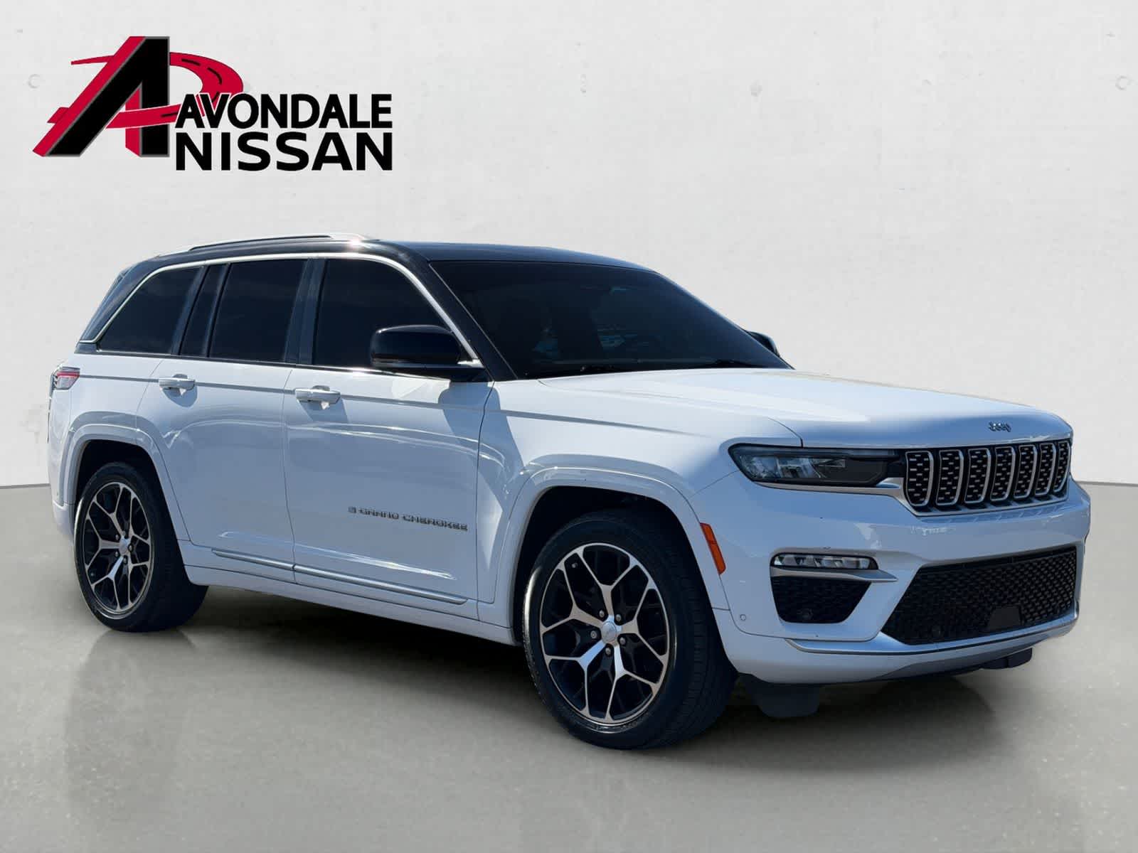 Thumbnail: 2023 Jeep Grand Cherokee - 7