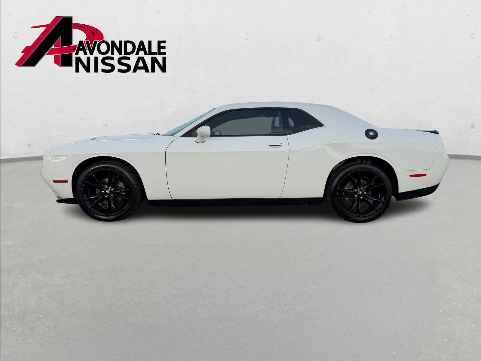 Thumbnail: 2017 Dodge Challenger - 3