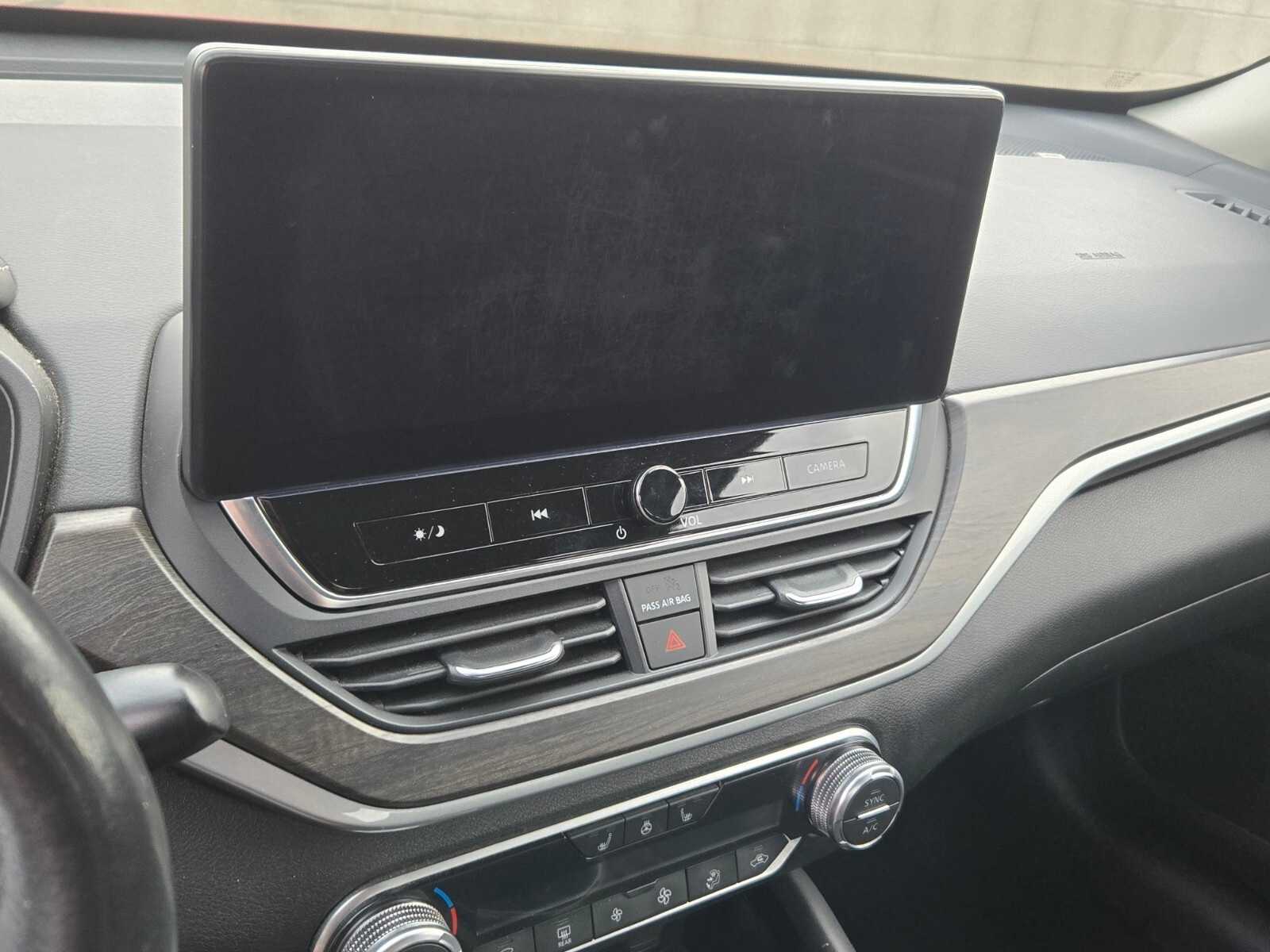 Thumbnail: 2023 Nissan Altima - 9